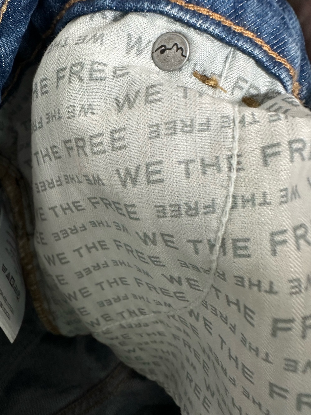 We The Free Flora Low-Rise Bootcut Jeans Size 24 - Picture 9 of 9